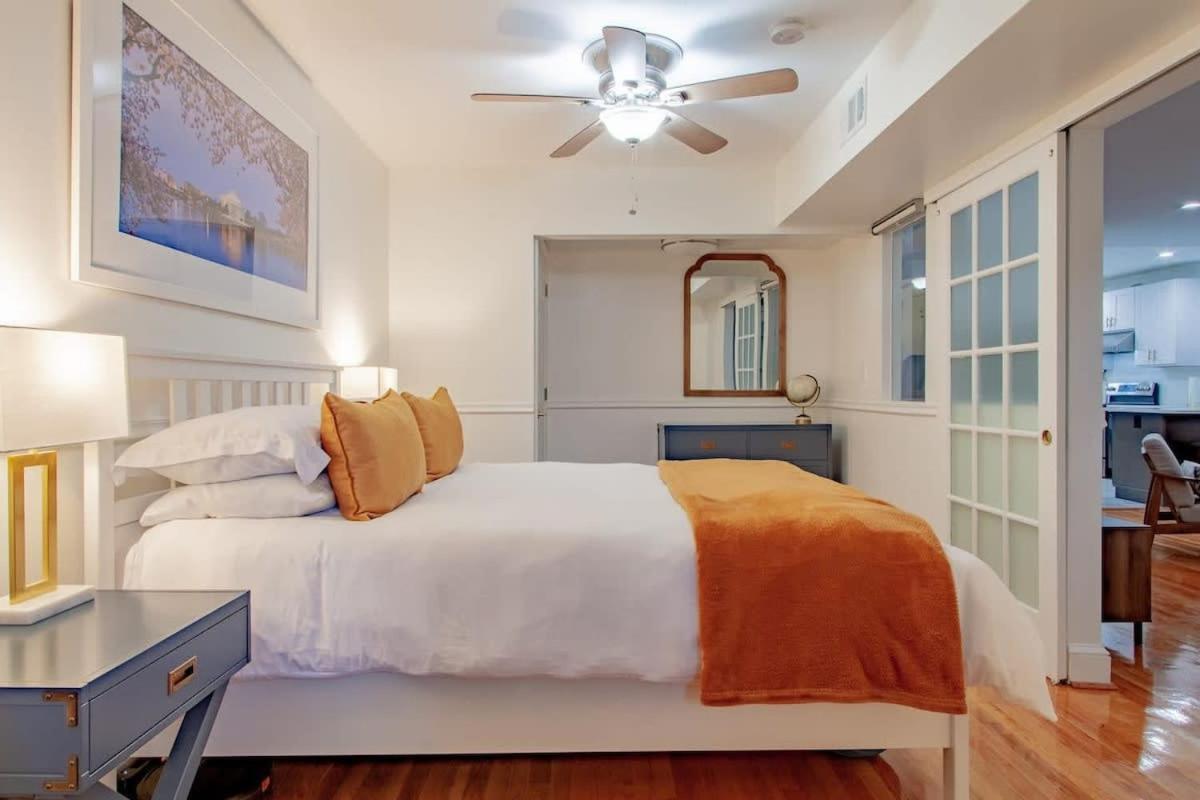 Fancy 1-Br In Central Location Parking Available Washington Exterior photo